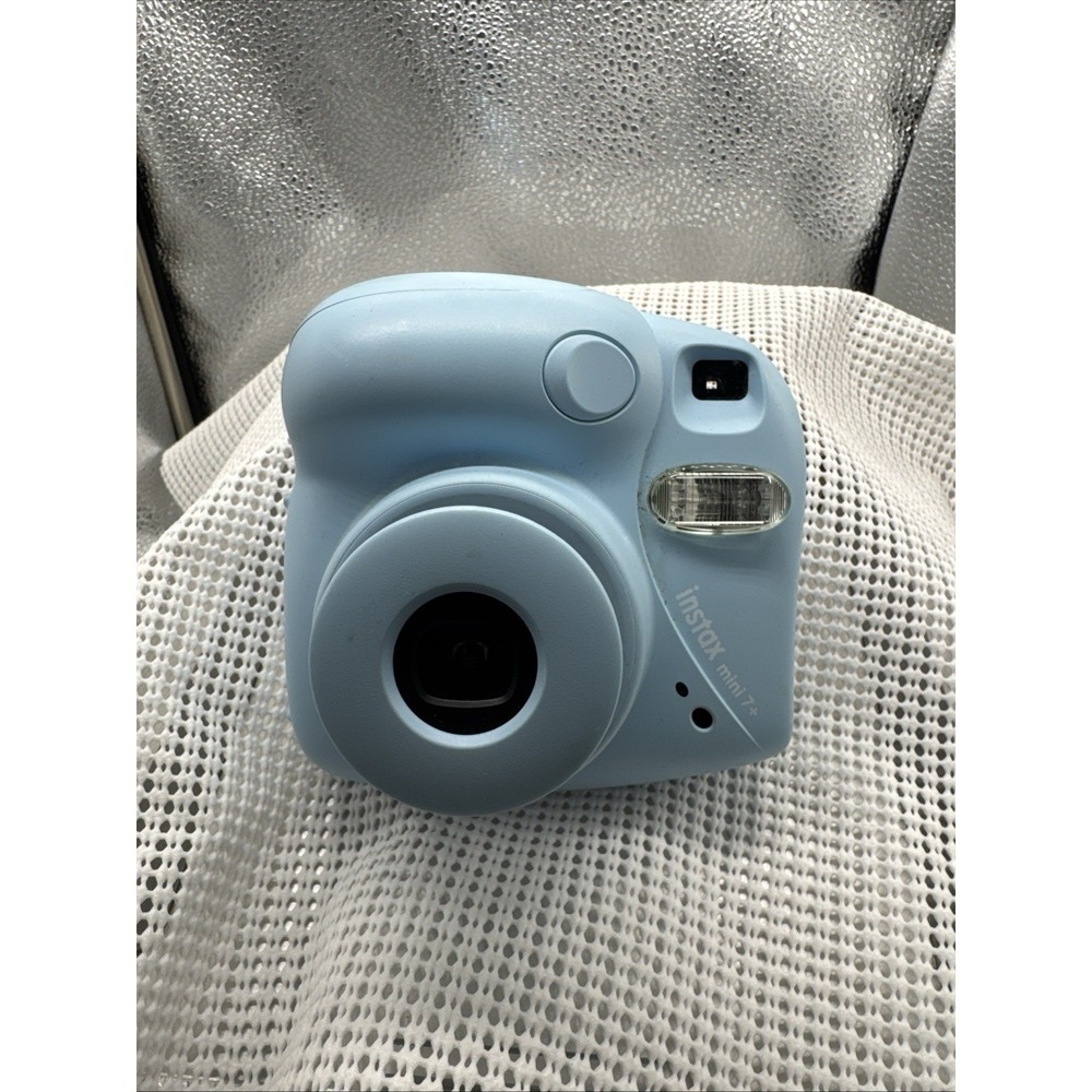 Fujifilm Instax Mini 7+ Instant Camera Light Blue 600021778 Tested Working